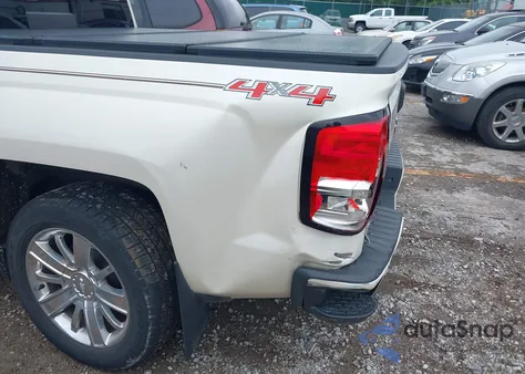 2015 Chevrolet Silverado 1500 High Country z USA, uszkodzony, nr VIN 3GCUKTEC4FG306252